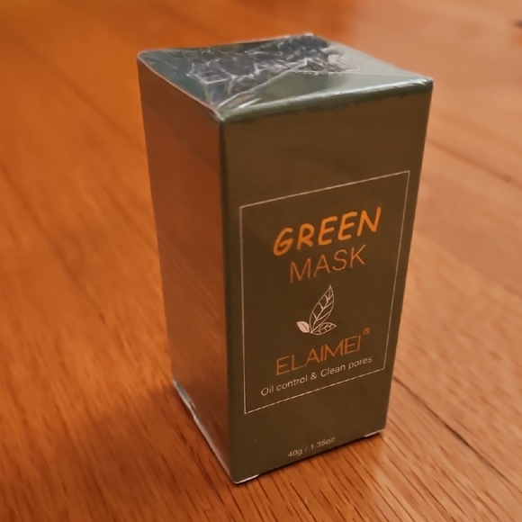 Elaimei Green Mask fir Pil & Ores, NWT - Picture 4 of 4